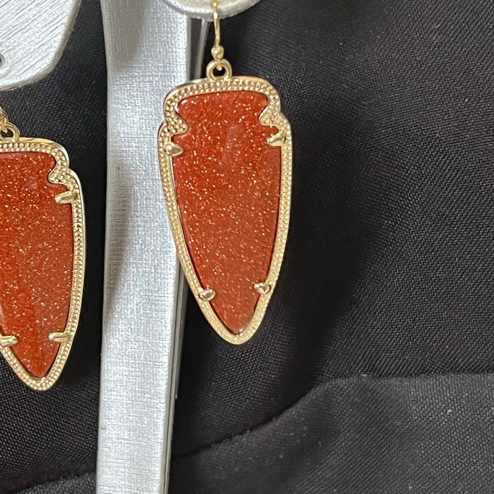 NWT Kendra Scott RARE & Retired Skylar Earrings Goldstone & Yellow Gold STUNNING - Picture 13 of 16